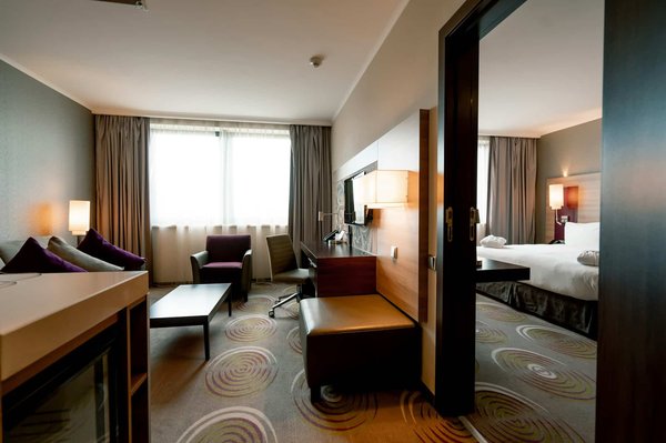 Tout savoir sur la fenêtre double vitrage : isolation, coûts et avantages